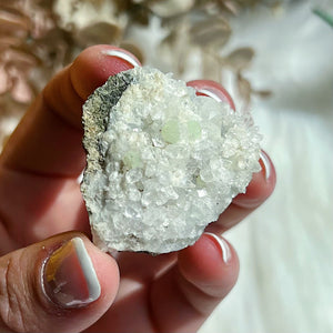 Prehnite in Quartz from New Jersey